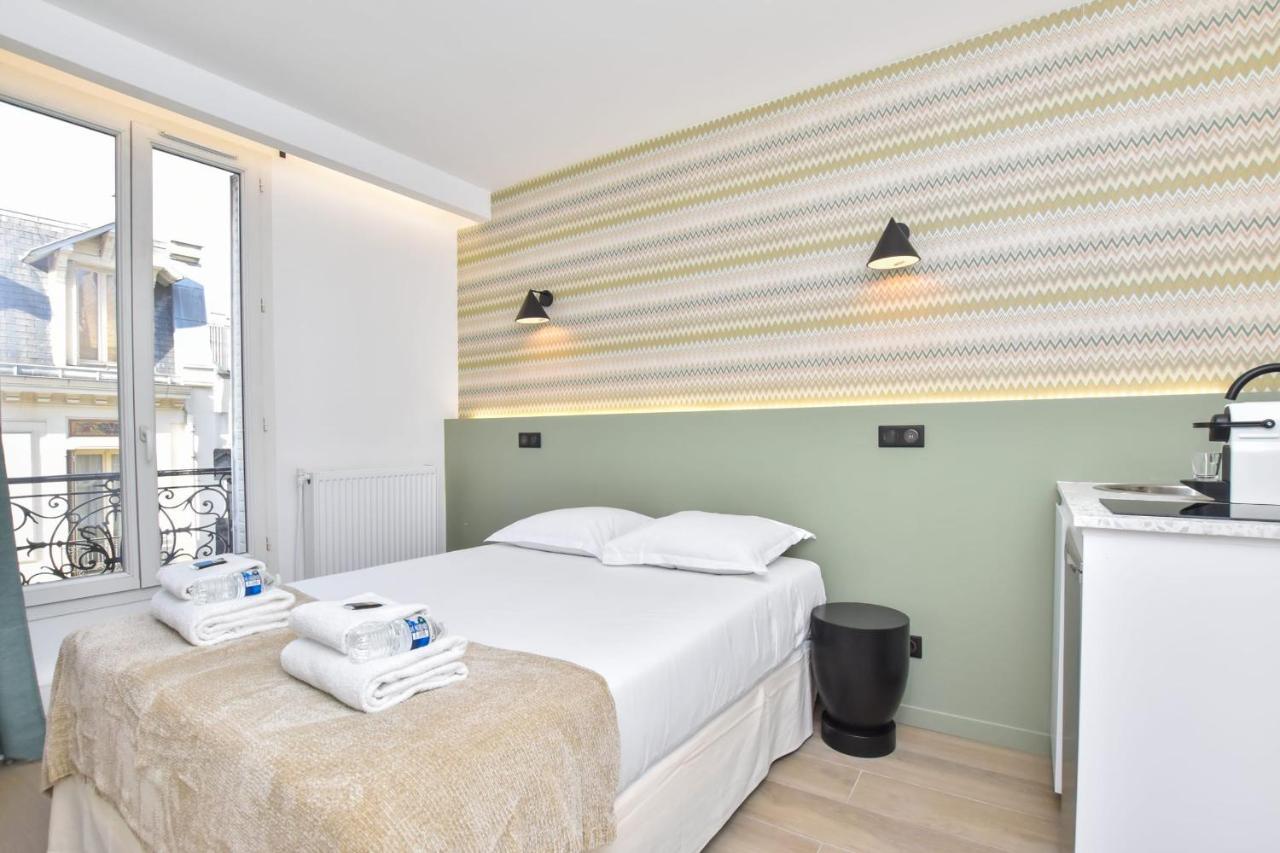 Cosy Bedroom Near Tour Eiffel Champs De Mars Paris Exterior foto